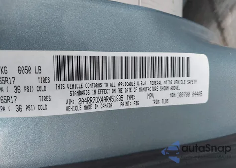 2010 Chrysler Town & Country New Limited z USA, uszkodzony, nr VIN 2A4RR7DX4AR451835